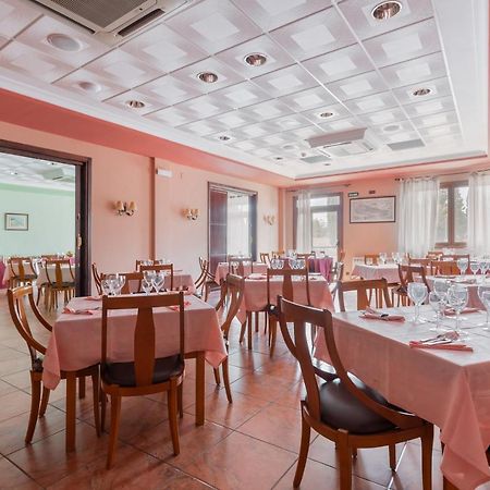 Hotel Puerta De Javalambre La Puebla De Valverde Buitenkant foto